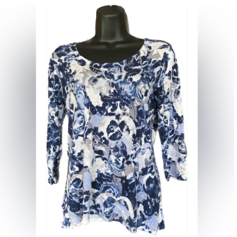 CHAGALL BLU/WHT Light Knit Top, M Summer Sale